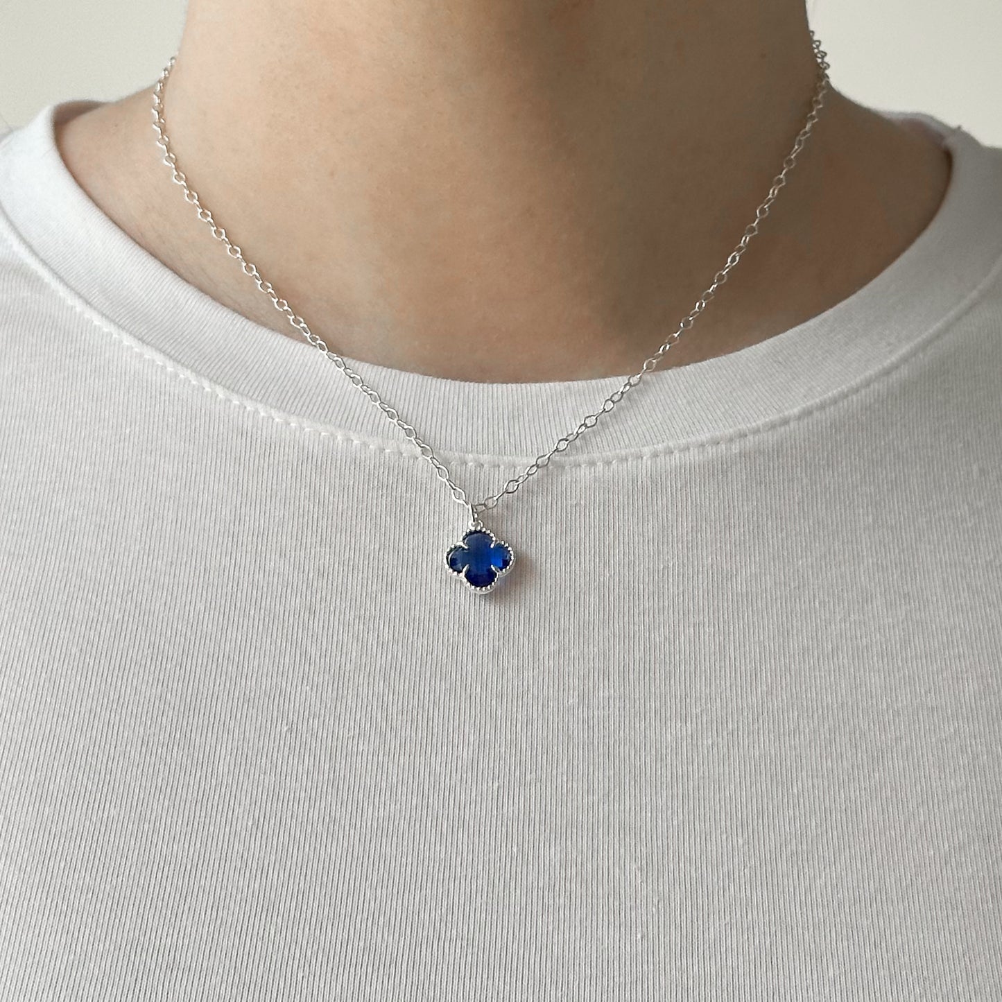 Colar Trevo Azul em Prata 925