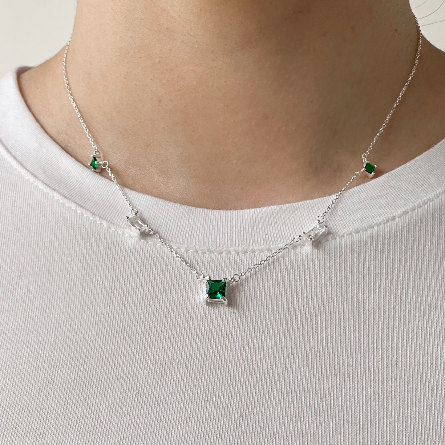 Colar Viena Verde em Prata 925