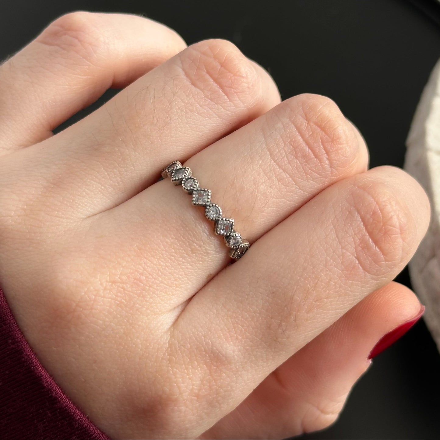 Anel Constância em Prata 925 Cravejado de Zircônias