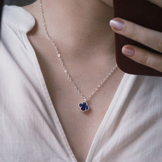 Colar Trevo Azul em Prata 925