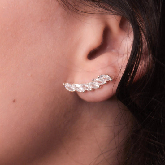 Brinco Ear Cuff Navete com Zircônias em Prata 925