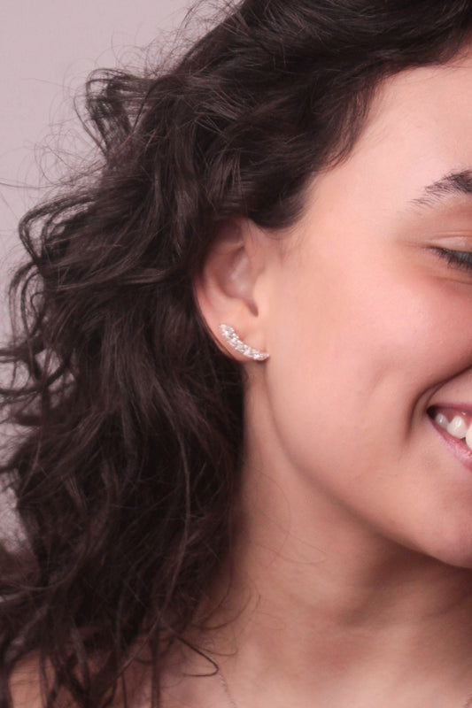 Brinco Ear Cuff Navete com Zircônias em Prata 925