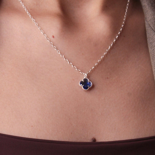 Colar Trevo Azul em Prata 925