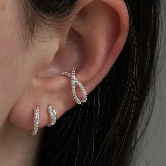 Piercing Fake Cruzado em Prata 925 com Cravejado Zircônia